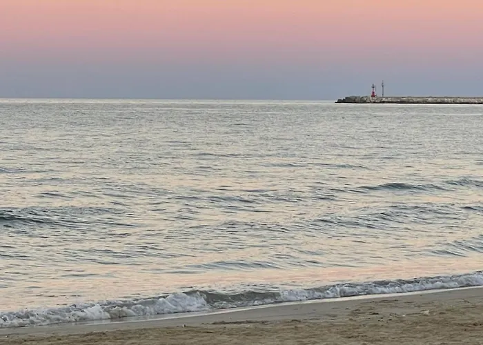 アパート Con Aria Condizionata E Corte Privata A 5 Minuti A Piedi Dal Mare サン・ベネデット・デル・トロント