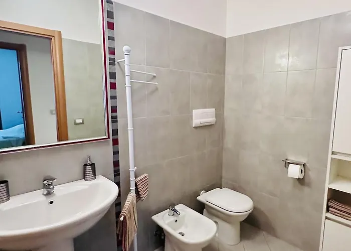 Con Aria Condizionata E Corte Privata A 5 Minuti A Piedi Dal Mare * San Benedetto del Tronto